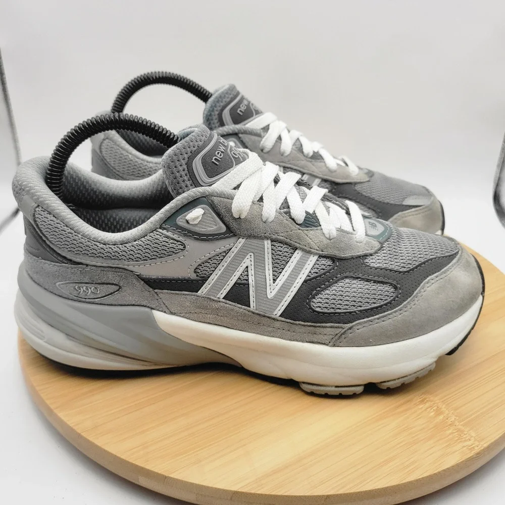 New Balance 990v6 Grey Suede Mesh Running Shoes GC990GL6 Boys 6.5 Womens 8